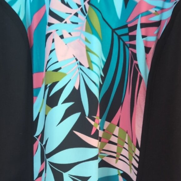 Tropical Print Black Dress - Picture 4 of 4